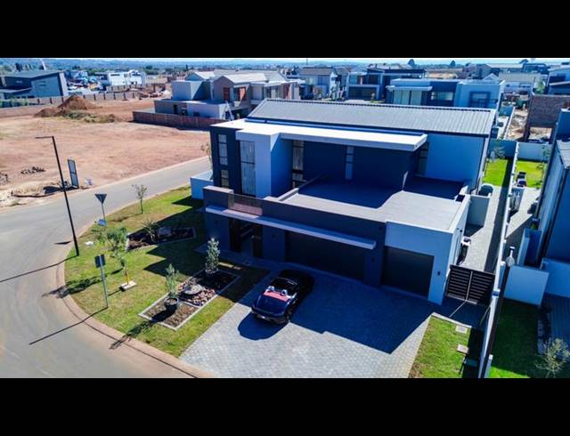 5 BEDROOM HOUSE FOR SALE IN MIDSTREAM HEIGHTS